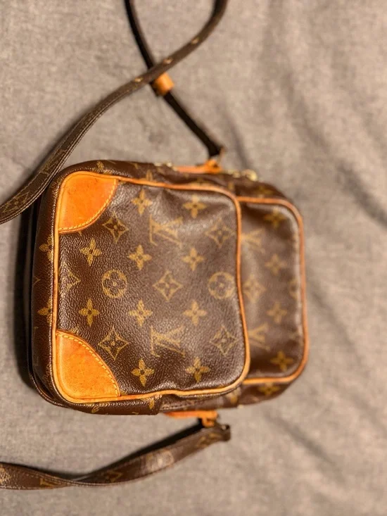 Louis Vuitton Monogram Mini Crossbody Bag (Vintage) unisex - Picture 2 of 16